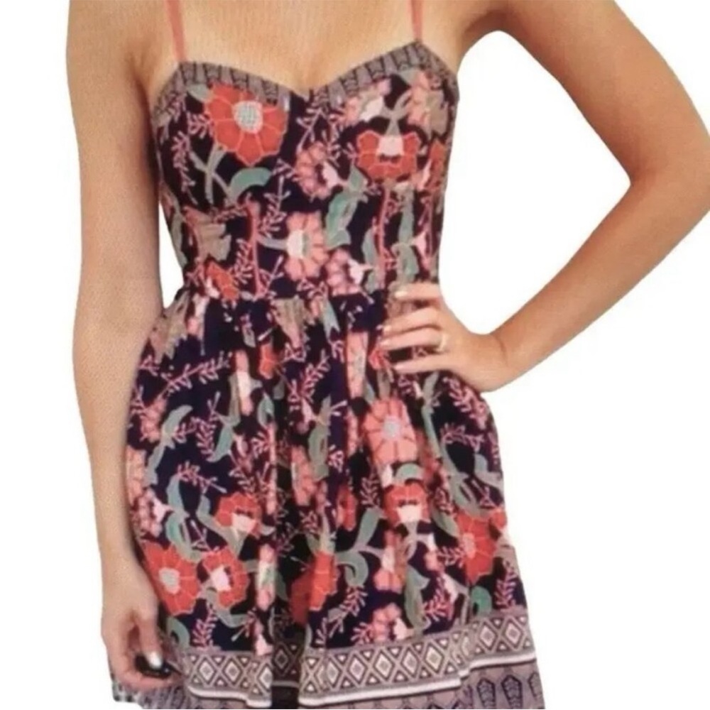 LIKE NEW Band of Gypsies Floral Bustier Lined Fit and Flare Dress Size Medium M